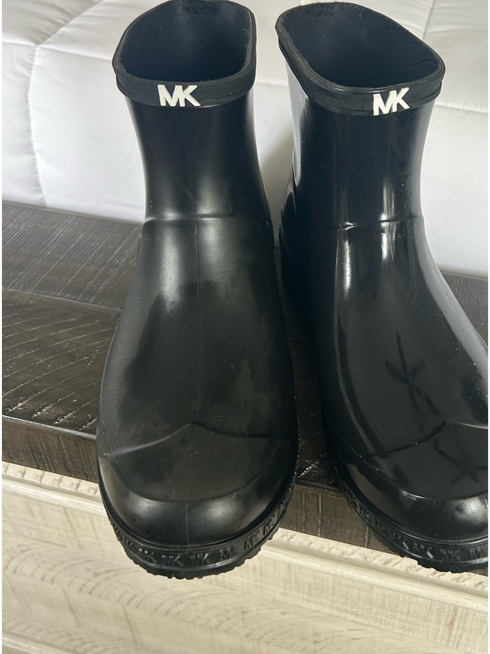 Men Accessories Subcategory Identification